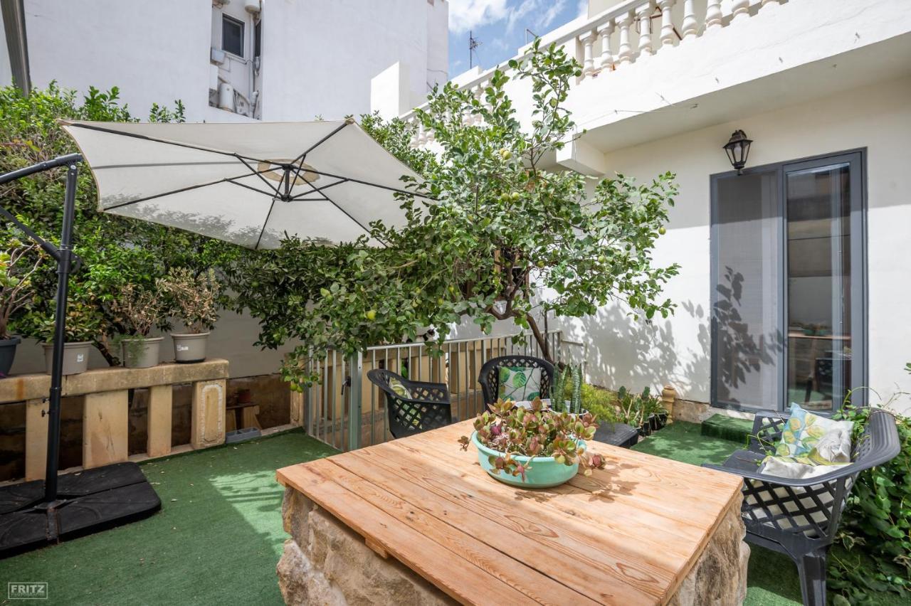 Close To Airport - Private Room With Private Bathroom Adults Only Gudja Dış mekan fotoğraf