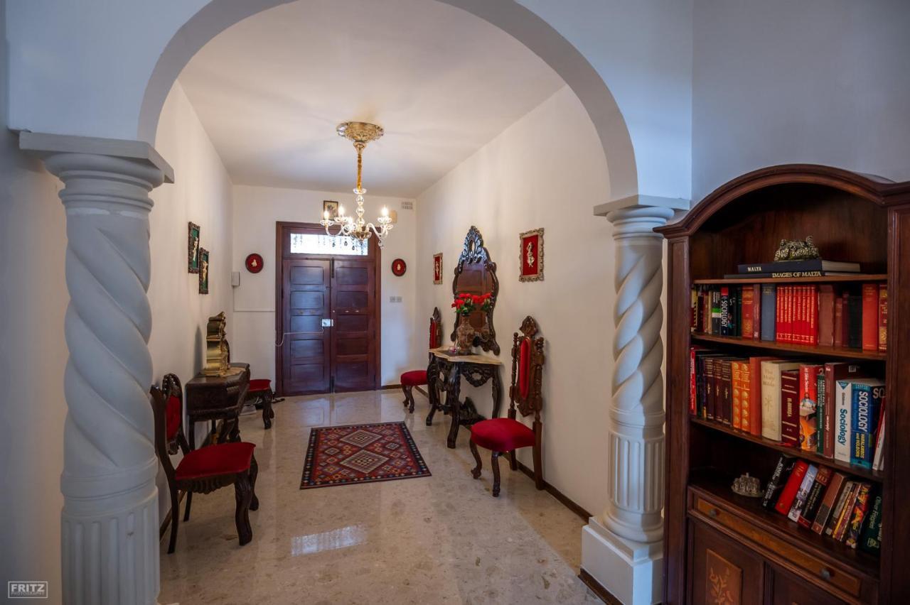 Close To Airport - Private Room With Private Bathroom Adults Only Gudja Dış mekan fotoğraf